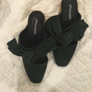 Jeffery Campbell NEW dark green, healed, suede bow tie slip on mules. Size 6 1/2